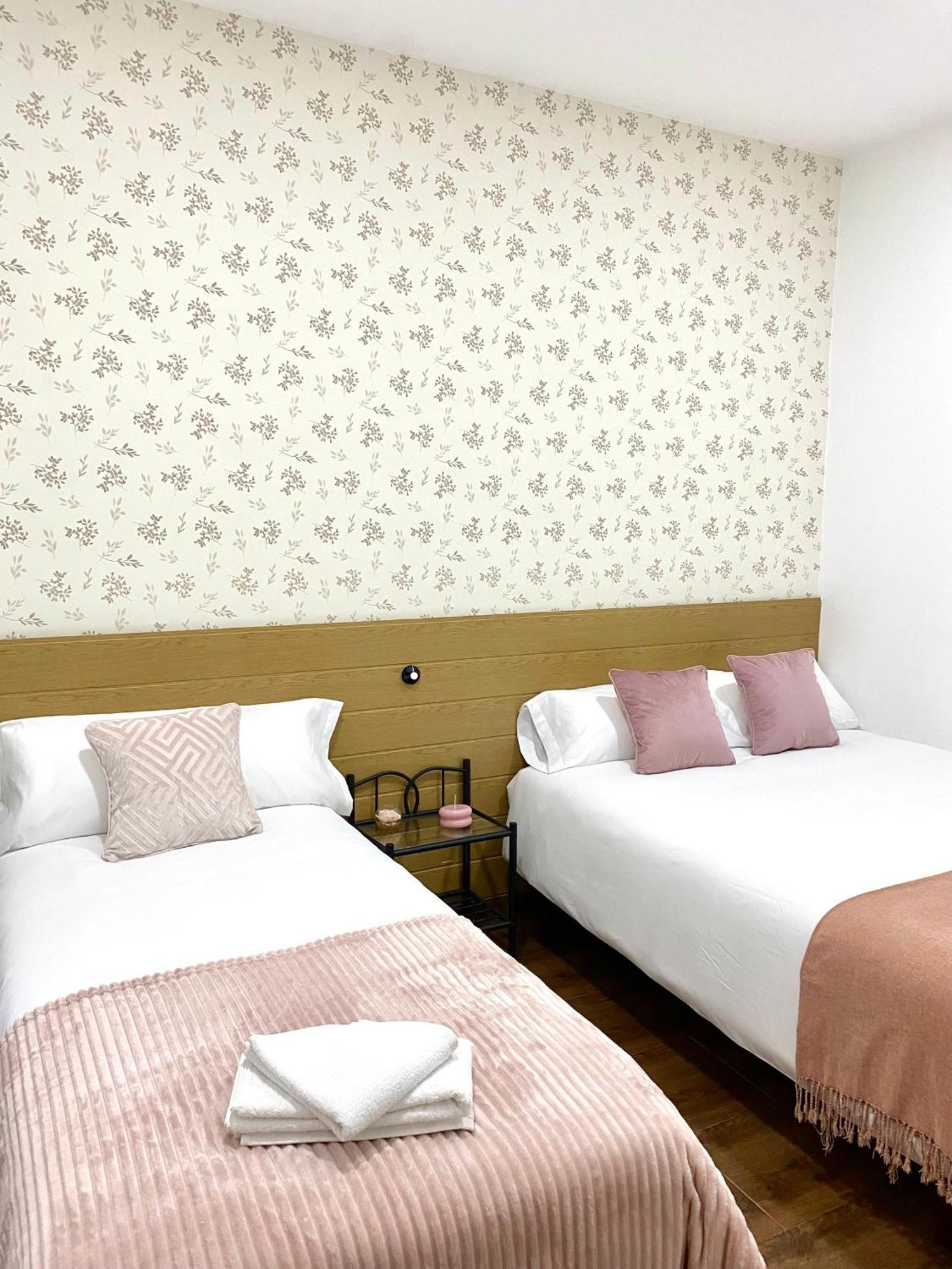 Apartamentos Fuencarral II Madrid Habitación foto